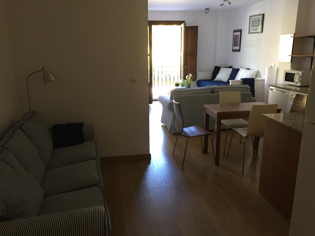 Apartamentos Viejo Continente Κουένκα Εξωτερικό φωτογραφία