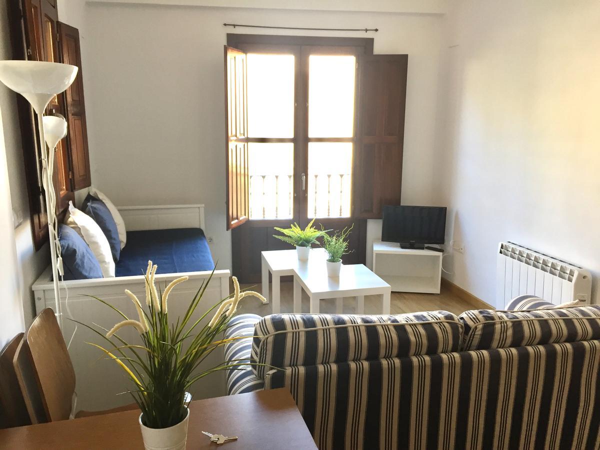 Apartamentos Viejo Continente Κουένκα Εξωτερικό φωτογραφία