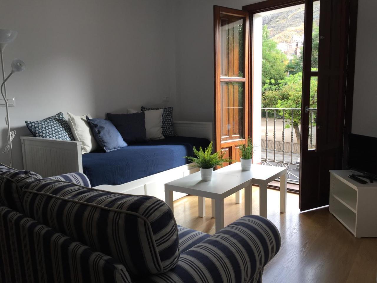 Apartamentos Viejo Continente Κουένκα Εξωτερικό φωτογραφία